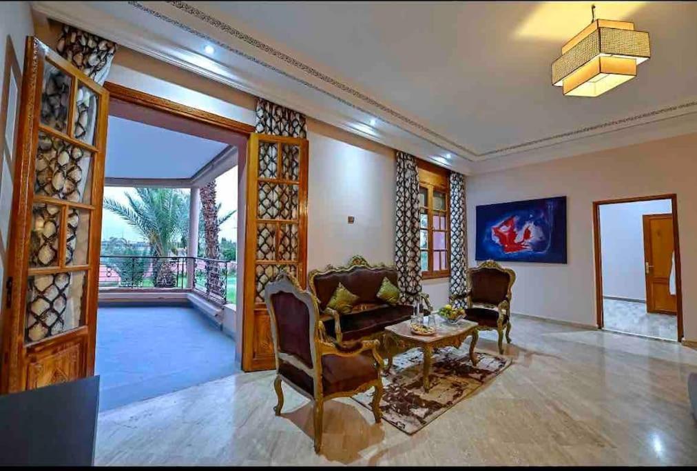 マラケシュ Palais Azaleヴィラ エクステリア 写真