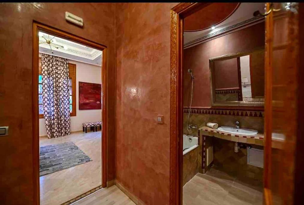 マラケシュ Palais Azaleヴィラ エクステリア 写真