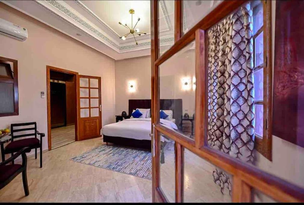 マラケシュ Palais Azaleヴィラ エクステリア 写真